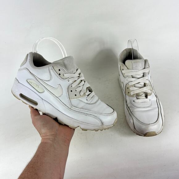 Nike Air Max 90 Boys 7 White Leather Lace Up Running Athletic Shoes 833412-100 - Picture 1 of 10